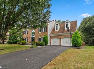 15411 Eagle Tavern Ln, Centreville, VA 20120