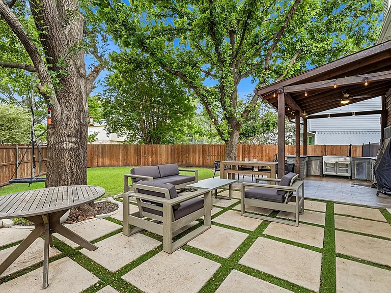 1641 Fuqua Dr — Photo 26
