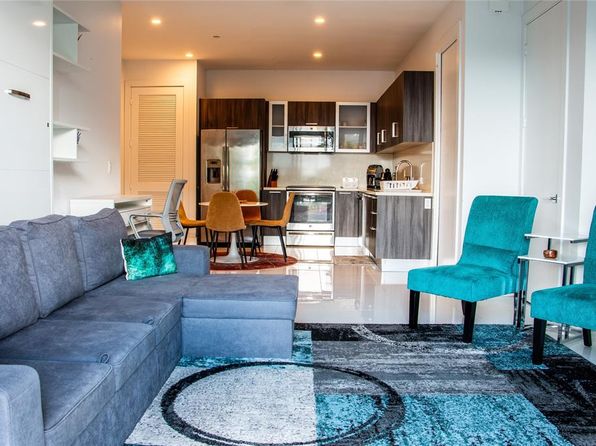 1025 NE 18th Ave #304