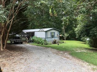 2716 Pierce Rd, Gainesville, GA 30507