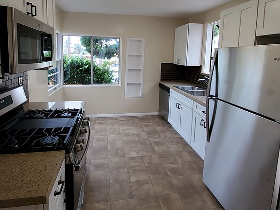 5th image of 4747 Saratoga Ave