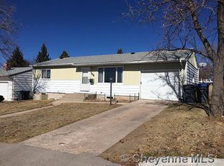 1208 Hoy Rd, Cheyenne, WY 82009
