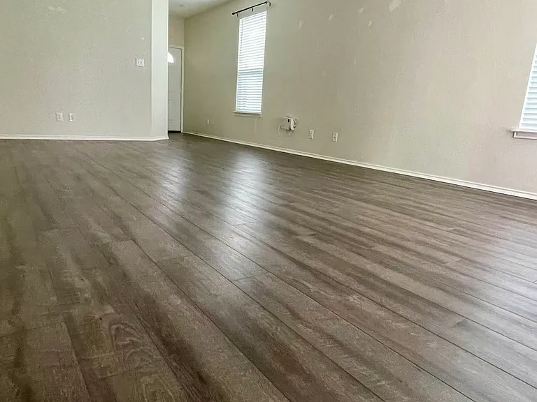 513 Dusty Emerald — Photo 12