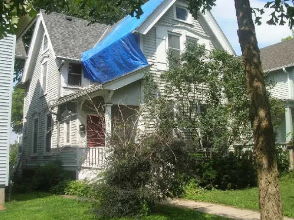 2131 N Booth St, Milwaukee, WI 53212