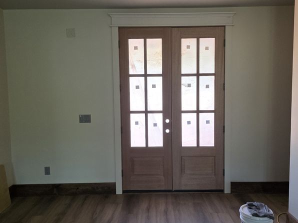 211 Lake Chase Dr N, Griffin, GA 30224