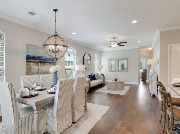 431 Carriage House Ln, Hendersonville, TN 37075