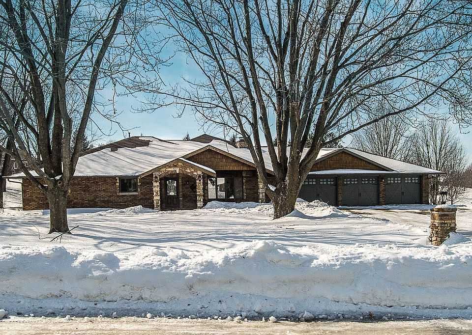 1st image of 10885 Cardinal Dr