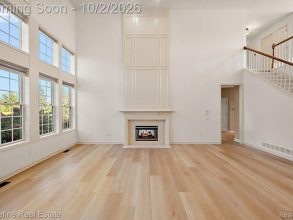 51328 Plymouth Valley Dr, photo 12