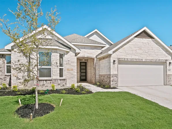 116 Hudson Ln, Justin, TX 76247