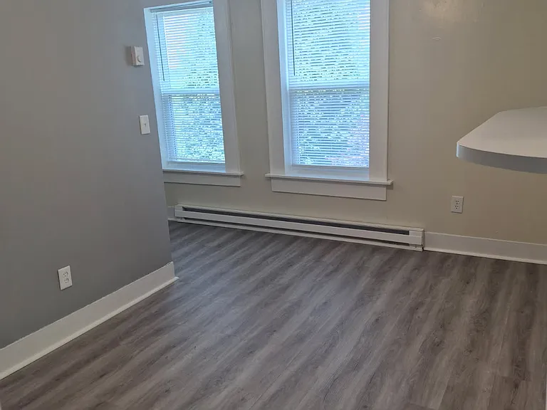 228B Lynn Hill Rd #B — Photo 9