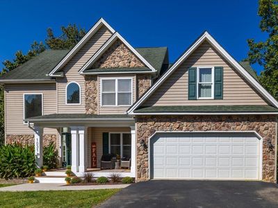 1031 Green Ridge Rd, Christiansburg, VA, 24073