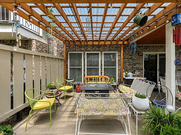 5th image of 9129 Timber Oaks Dr
