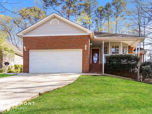 21211 Michelle Dr