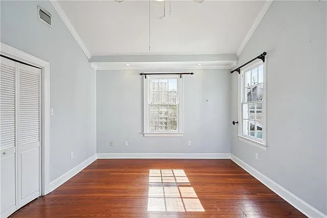 3115 Nashville Ave — Photo 17