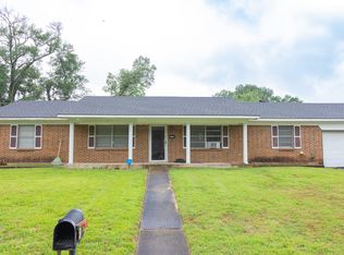 1715 Rodden Dr, Longview, TX 75604