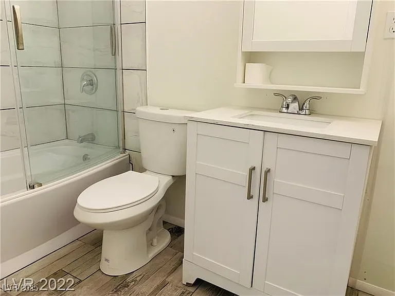 501 Slayton Dr — Photo 12