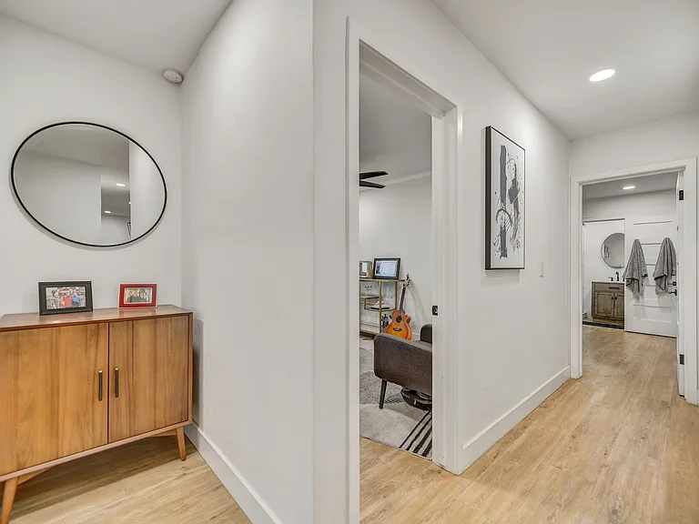 5019 E Windsor Ave — Photo 12