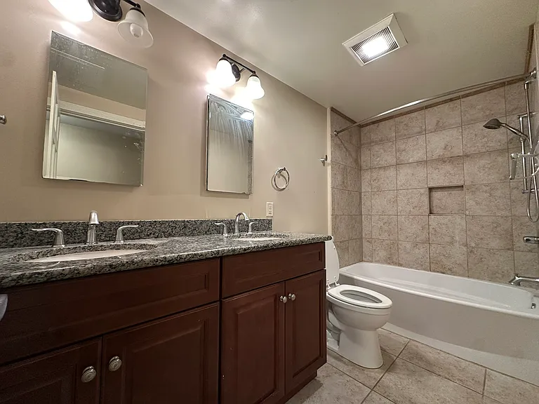 104 N Aurora St #3N — Photo 24