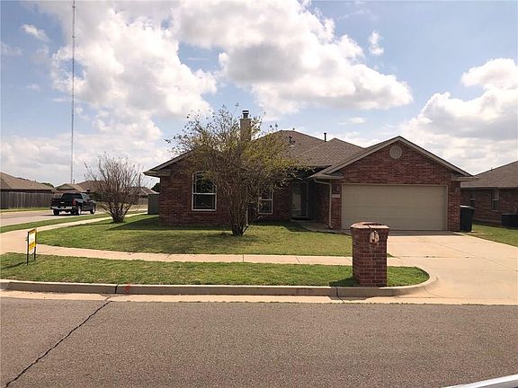 2nd image of 2732 SE 94th St