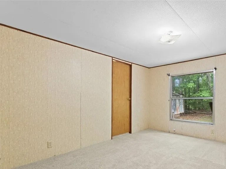 1773 Baldwin Ln — Photo 16