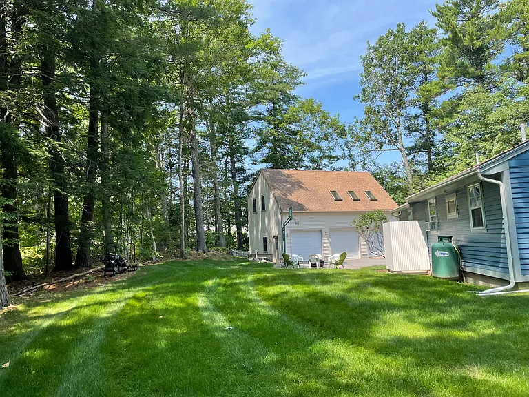 28 Paul St — Photo 16