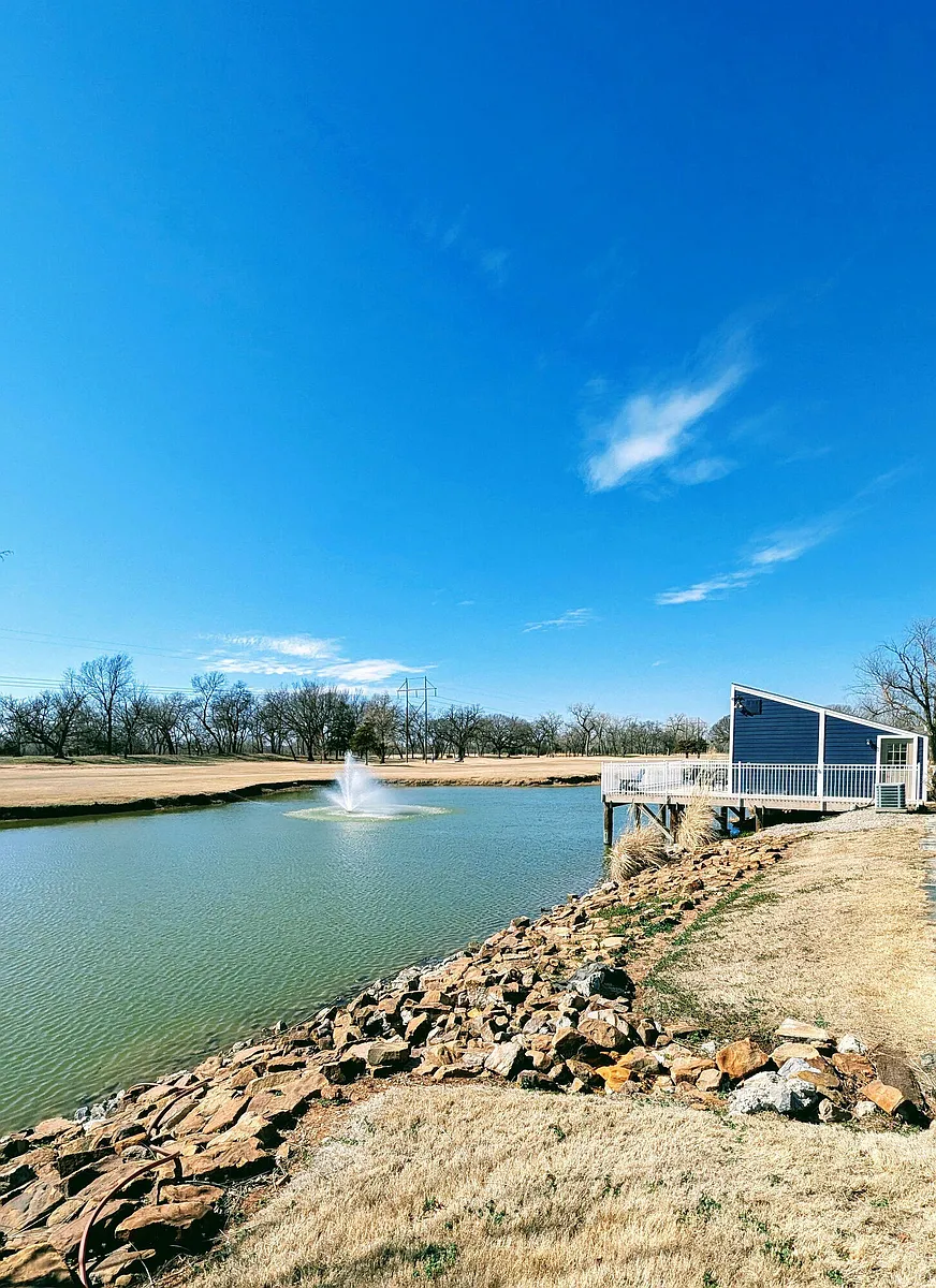 Building Photo - The Landing On 9
