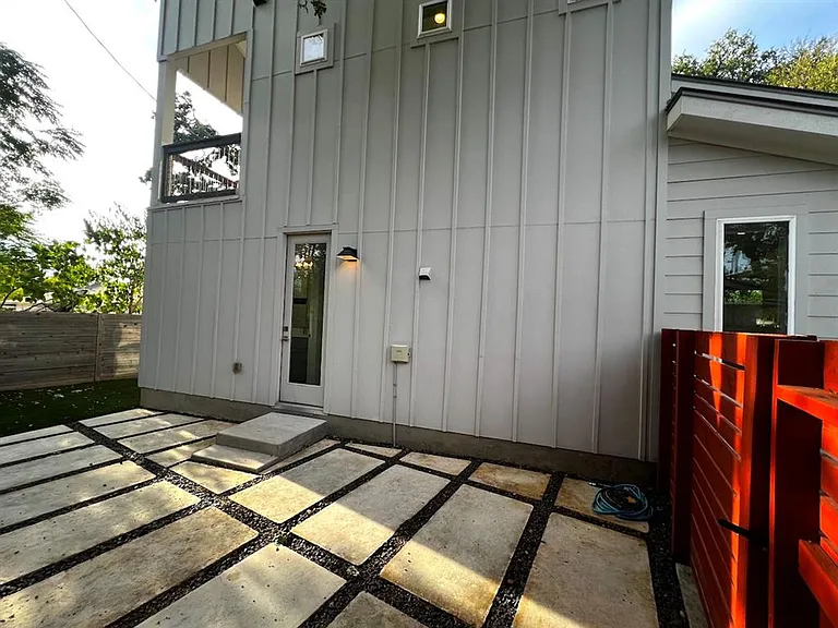 1404 Marcus Pl #2 — Photo 34