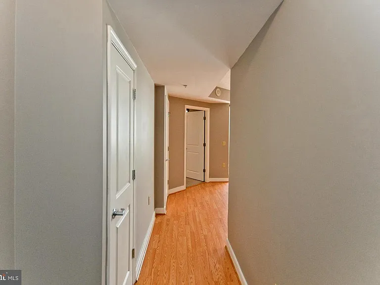 555 Massachusetts Ave NW #313 — Photo 12