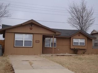 4613 NW Ozmun Ave, Lawton, OK 73505