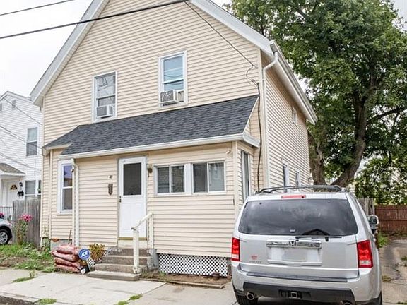 2nd image of 41 Hillwood St