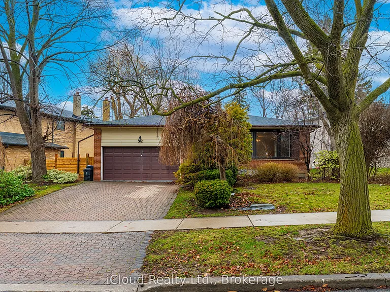 52 Montressor Dr — Photo 1