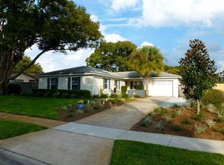 13 Winding Ridge Rd, Casselberry, FL 32707