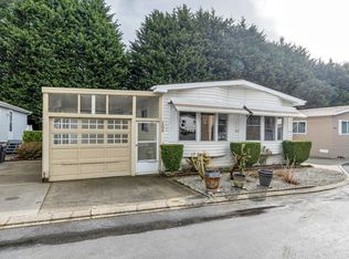 2062 King George Blvd #105, Surrey, BC V4A5A2