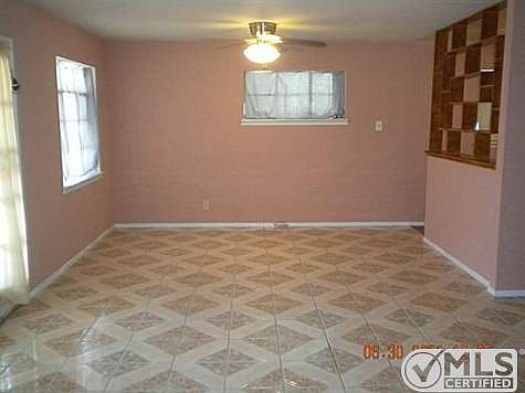 4th image of 3410 Hercules Ave