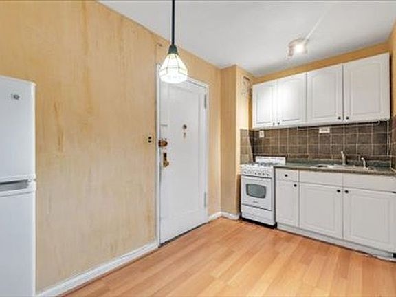 5th image of 35-48 75th St #3C