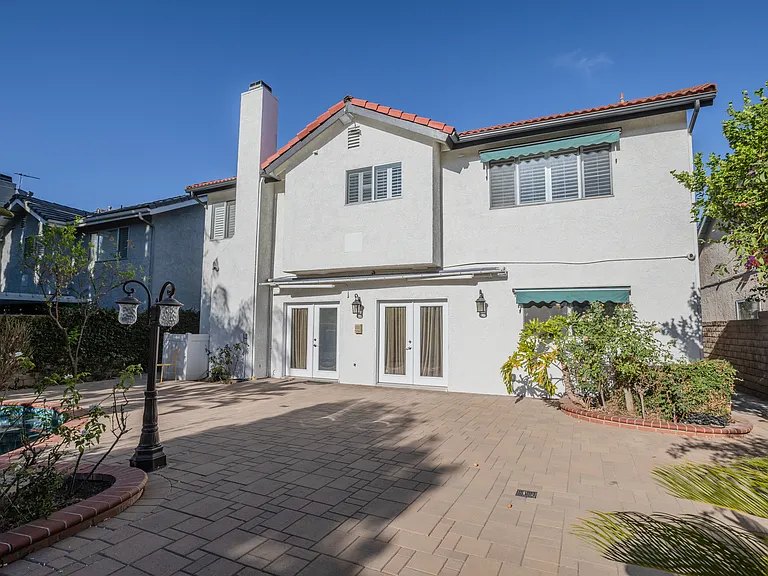 19314 Yolie Ln — Photo 45