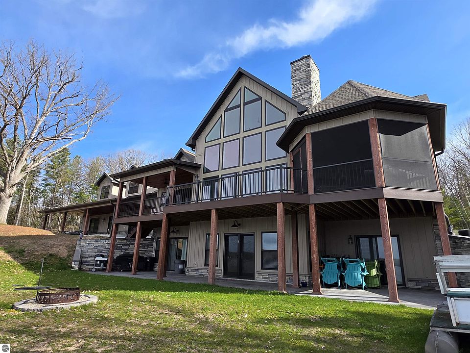 1st image of 7258 Wild Cherry Ln