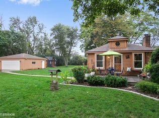 3205 S Wright Rd, McHenry, IL 60050