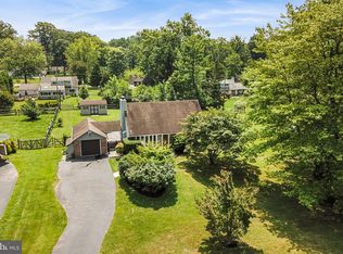 28 War Admiral Ln, Media, PA 19063