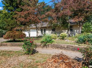 2833 White Plains Ct, Springfield, IL 62704