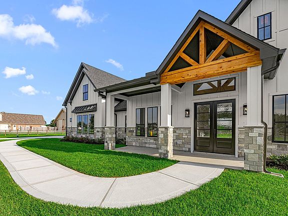 4th image of 469 Ruby Dr