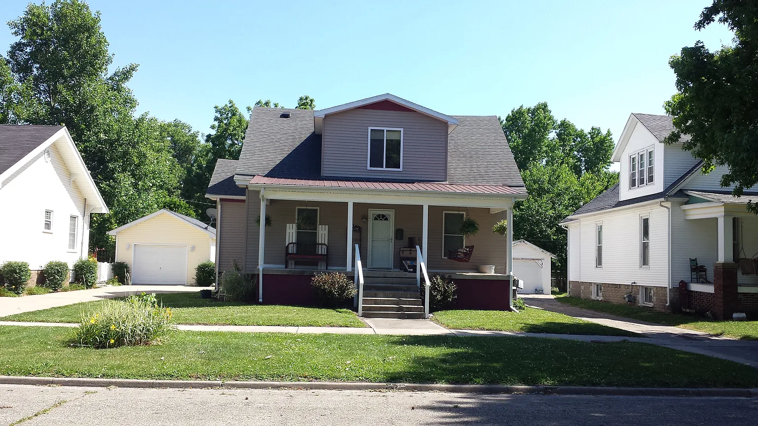 2913 Richmond Ave photo 1