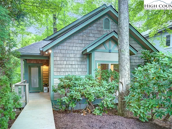 168 Inn At Crestwood Drive, Boone, NC 28607