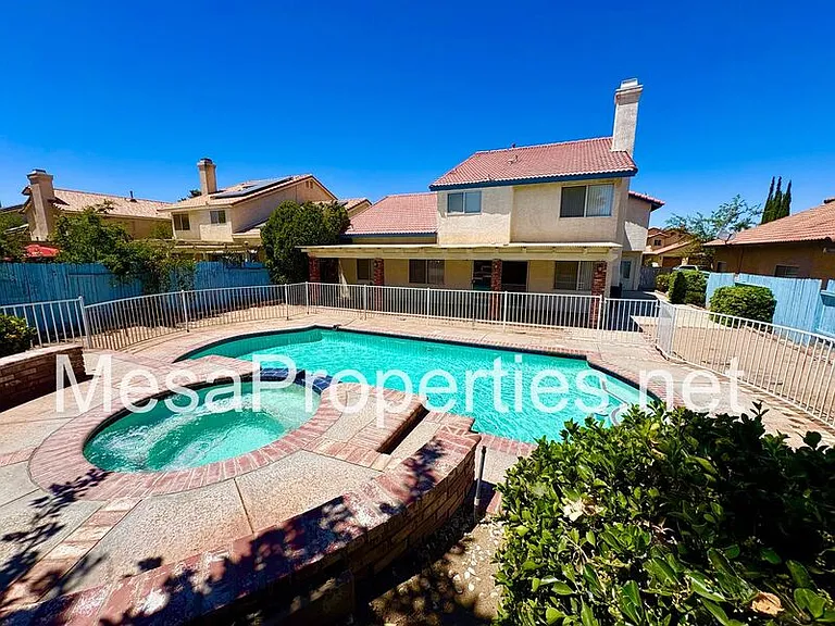 14383 La Crescenta Ave — Photo 39