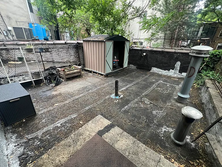 308 Ellery St #2R — Photo 8