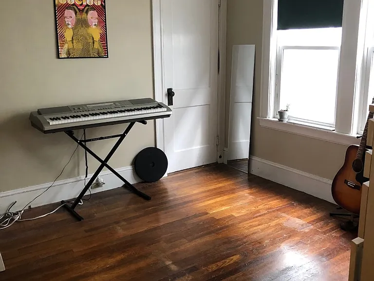 42 Warner St #1 — Photo 7