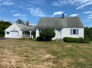 316 Princes Point Rd, Yarmouth, ME 04096