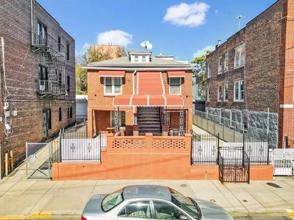 757 E 213th Street, Bronx, NY 10467