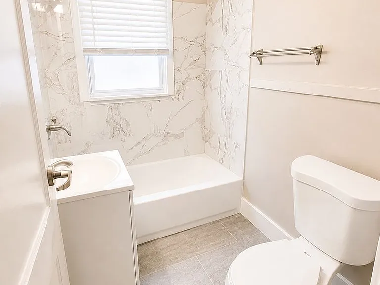 760-782 Shady Dr E — Photo 26