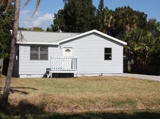 1642 Oceana Dr, Merritt Island, FL 32952